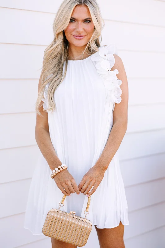 Women's Urban Fashion Party Central White Pleated Babydoll Dress