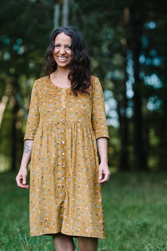 Chic Women's Outfit Sew Liberated Hinterland Dress