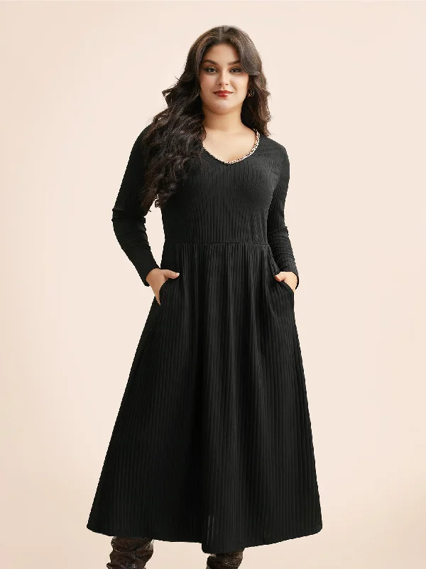 Women's Outfit For The Office Rib Knit Patchwork Metal Chain Detail Dress