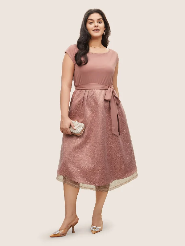 Women's Active Garments For Workouts Textured Mesh Patchwork Belted Boat Neck Dress