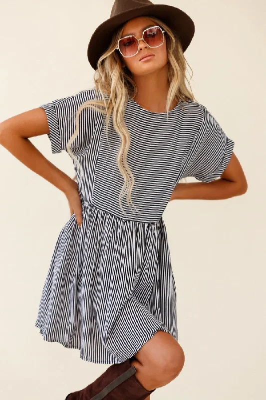 Casual Women's Clothing Cannes Striped Day Dress Black