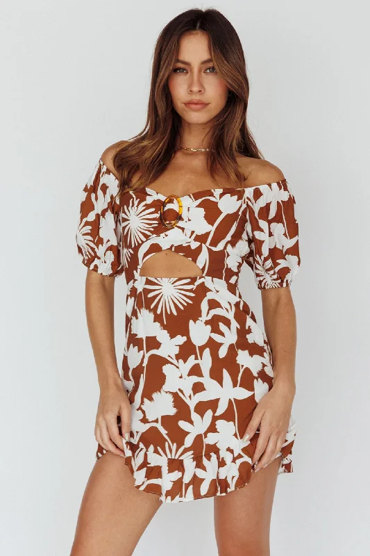 Women's Clothing for All Occasions Palm Beach Puff Sleeve Dress Printed Tan