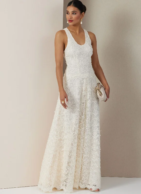 Classic Clothes For Women Vogue Dress & Overdress V2028