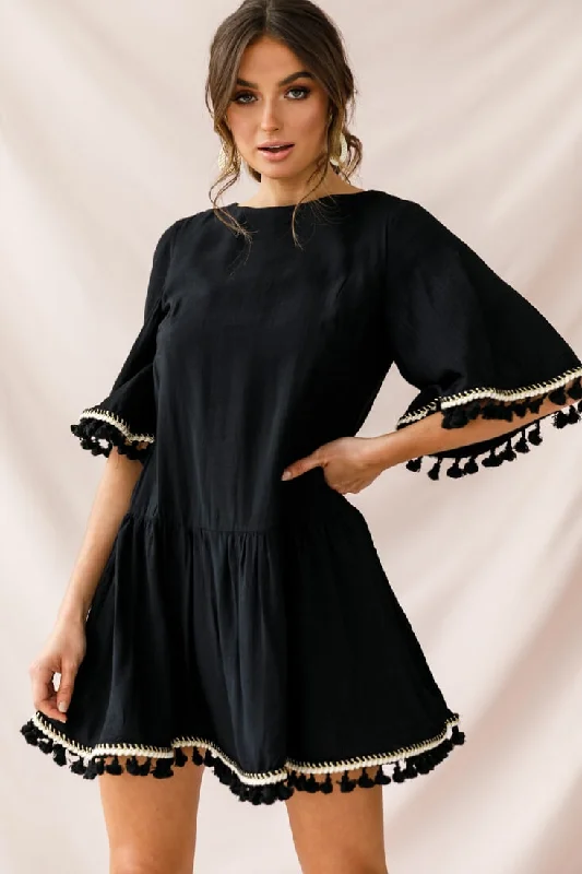 Women's Travel Outfit Set Donna Dropped Waist Tassel Dress Black