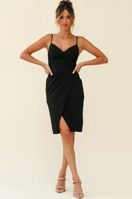 Stylish Women's Outfit Ysabel Faux Wrap Side Buckle Knee Length Dress Black
