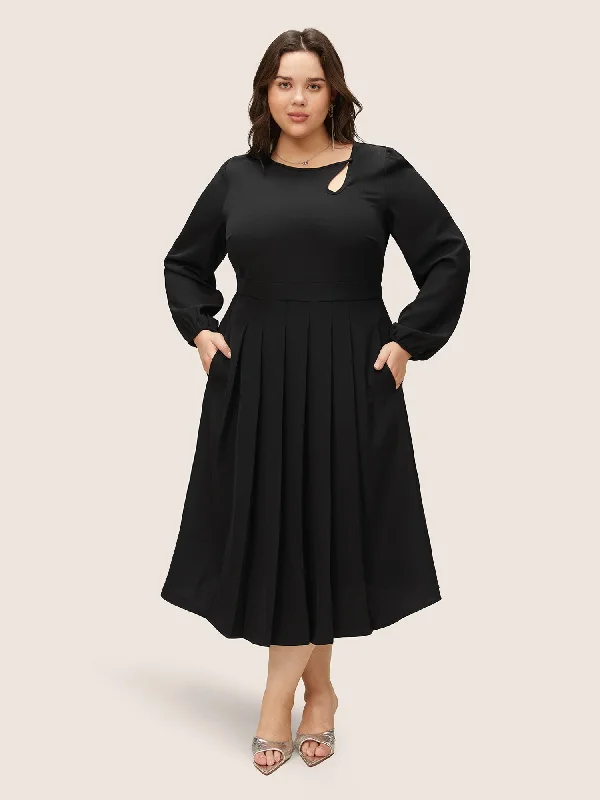 Luxury Women's Clothing Anti-Wrinkle Asymmetrical Neck Keyhole Pleated Hem Dress
