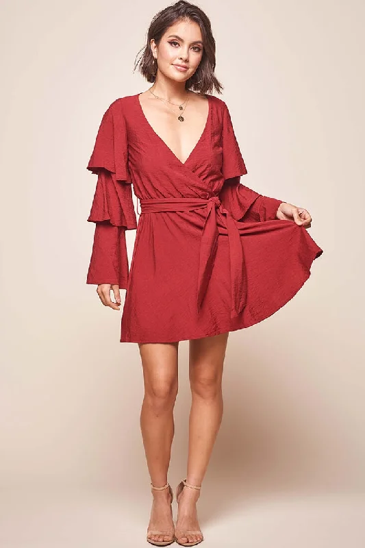 Women's Outfit Bellini Tiered Ruffle Sleeve Dress Wine