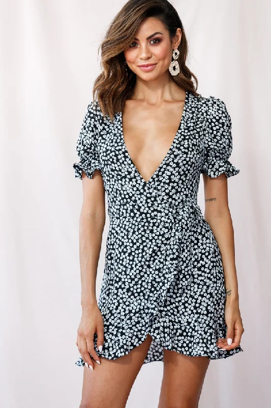 Women's Online Boutique Abigail Wrap Front Puff Sleeve Dress Black