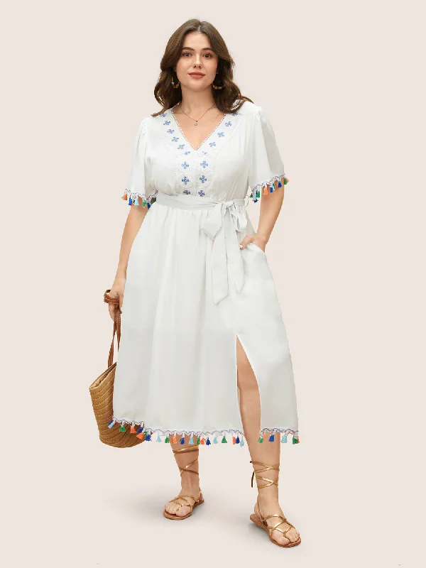 Women's Casual Clothing For Lounging Lace Collar Woven Ribbon Colored Tassel Trim Belted Dress