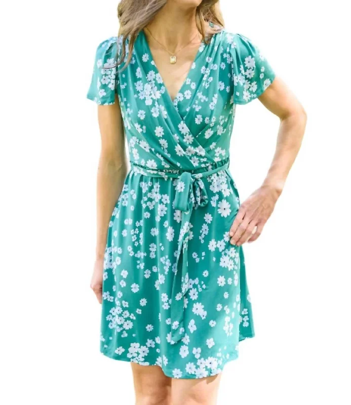 Women's Elegant Garments This View Never Gets Old Dress In Green/white