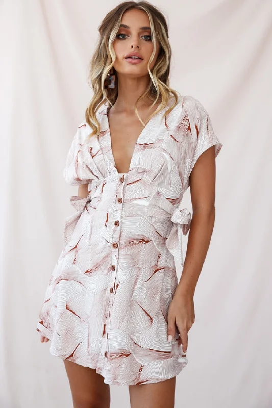 Online Boutiques Dara Wooden Button Placket Dress Geometric Print Rose