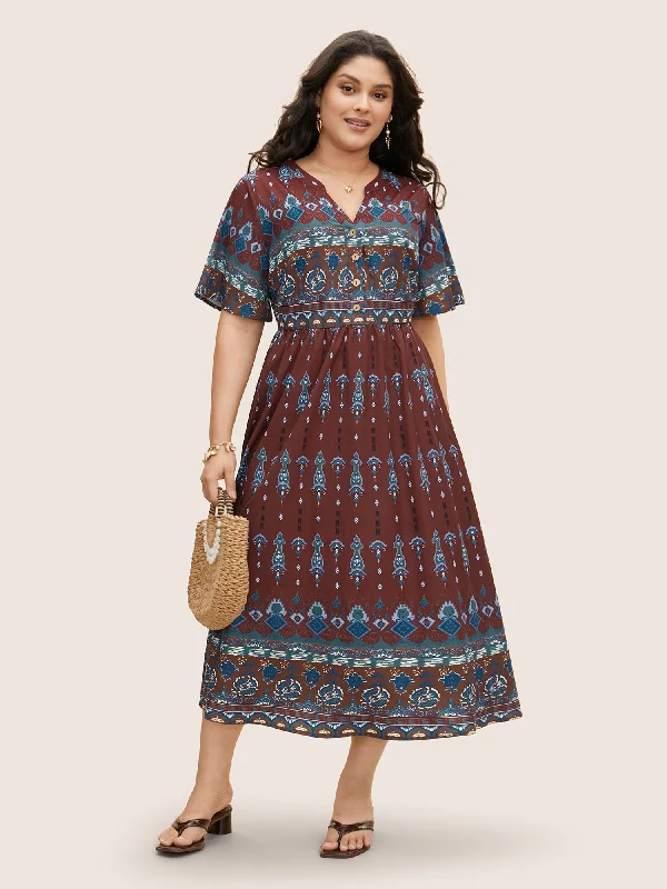 Women's Trendy Garments Bandana Print Notched Button Detail Dress