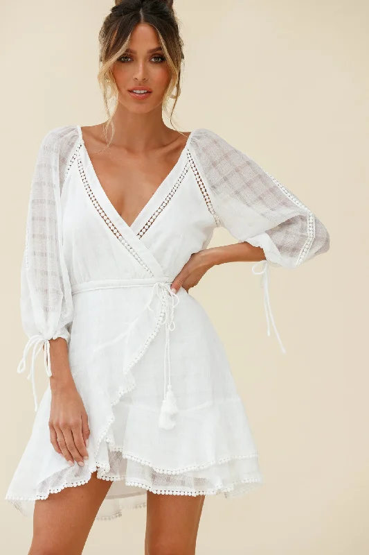 Flash Discount Wilde Balloon Sleeve Crochet Trim Dress White