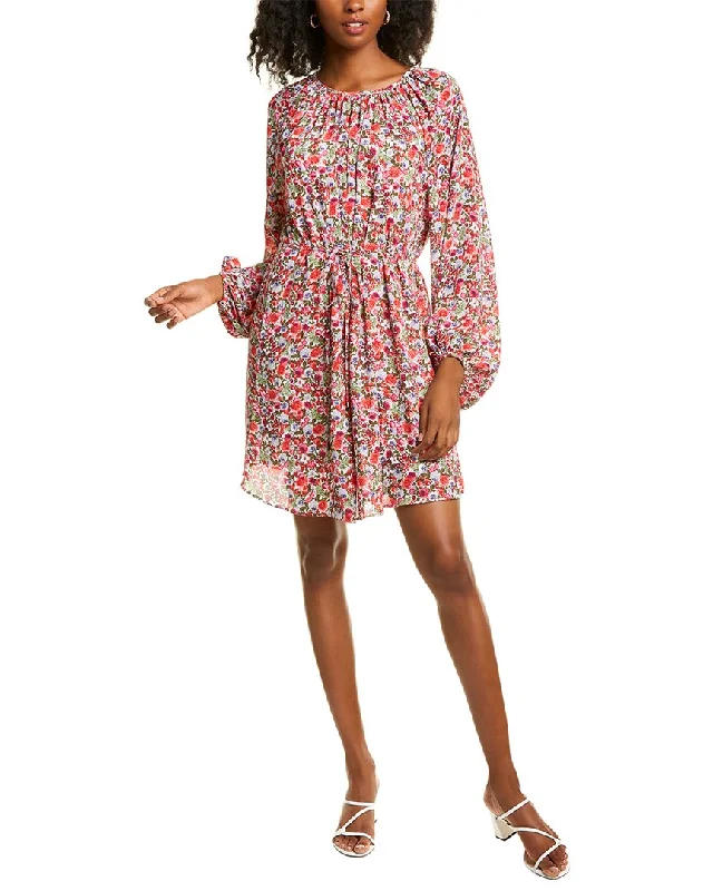 Versatile Outfits Maggy London Trapeze Dress