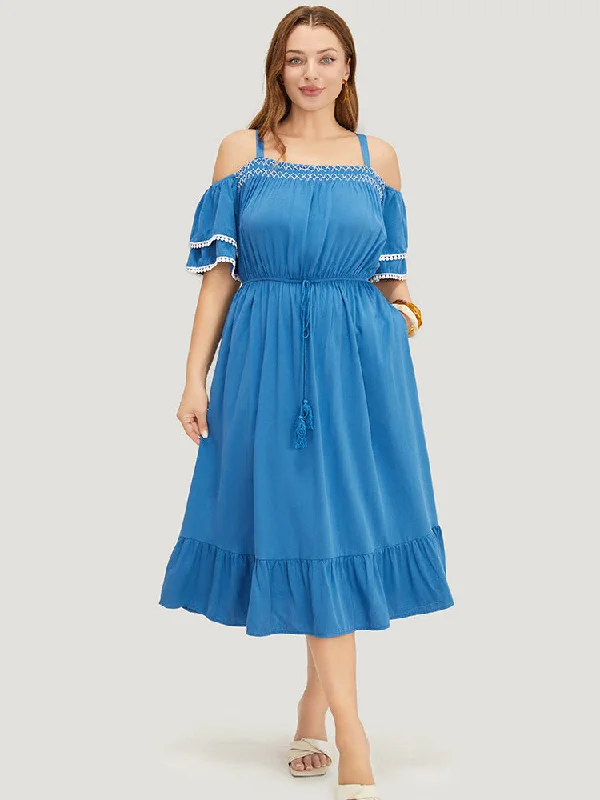 Vibrant Femme Fashion Solid Tiered Sleeve Pocket Ruffles Cold Shoulder Pompom Trim Dress