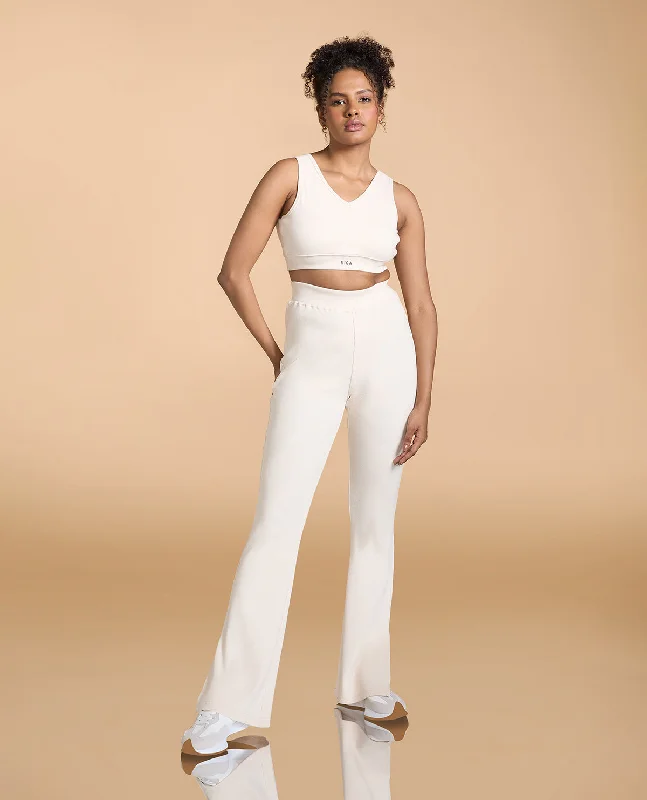 Premium Yoga Wear At Special Discounts Ribbed Cotton Sports Bra and High Waist Ribbed Flared Pants Set Premium Yoga Wear At Special Discounts Ribbed Cotton Sports Bra and High Waist Ribbed Flared Pants Set