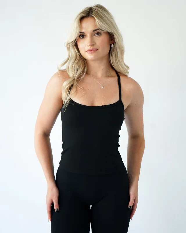 Enhance Your Flow With Stylish Yoga Wear At Great Prices Adapt Tank Top - Black