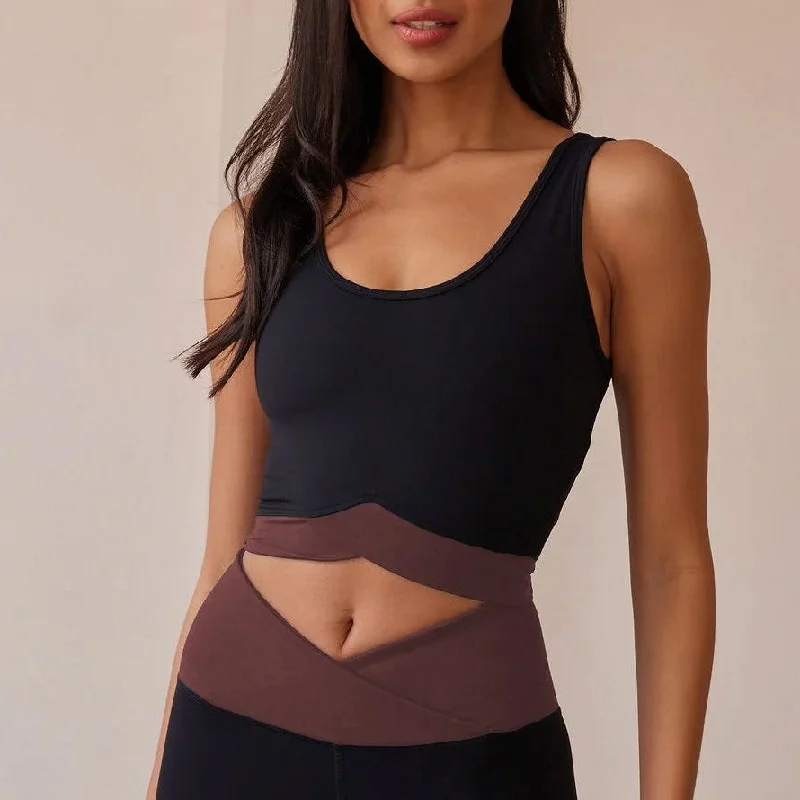 Flexibility Meets Affordability In Our Yoga Wear Sale Maddox Bra - Colorblock