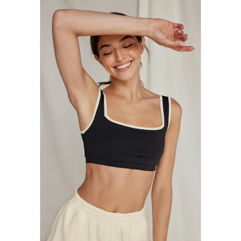 Your Yoga Wardrobe, Upgraded For Less Margot Bra - Colorblock Shell