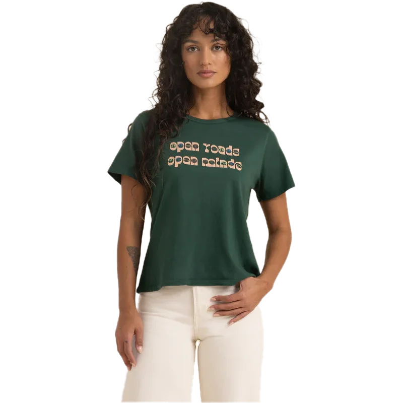 Flexibility Meets Affordability In Our Yoga Wear Sale Women's Open Roads Everyday Tee Flexibility Meets Affordability In Our Yoga Wear Sale Women's Open Roads Everyday Tee