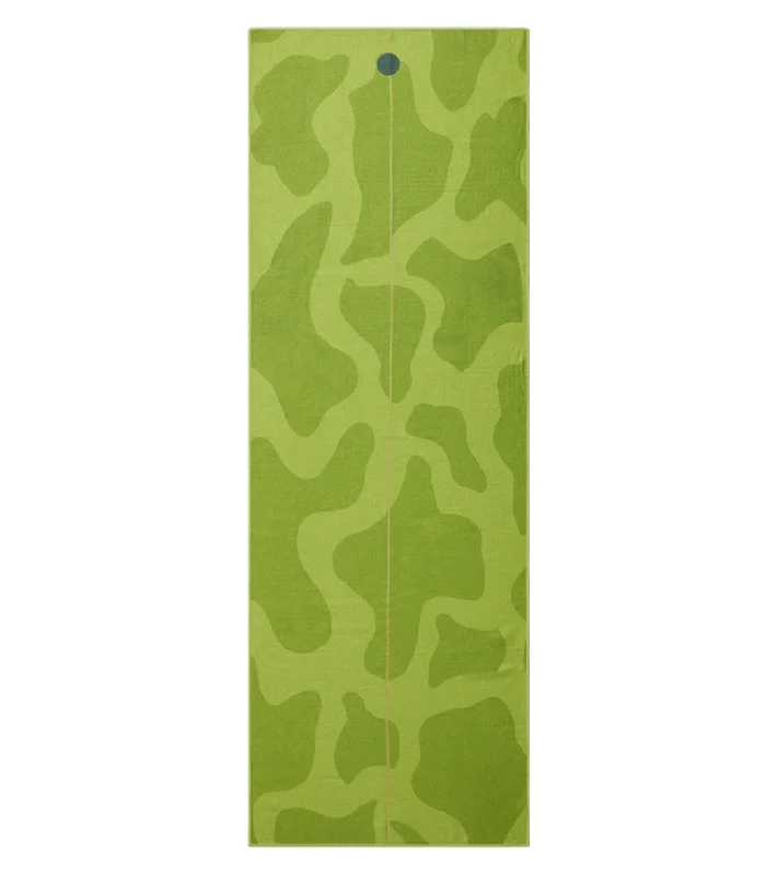 Manduka Yogitoes® Yoga Mat Towel, 71" Forrest GL