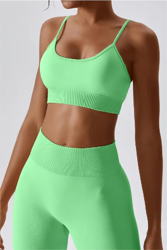 Seamless Crossover Sports Bra