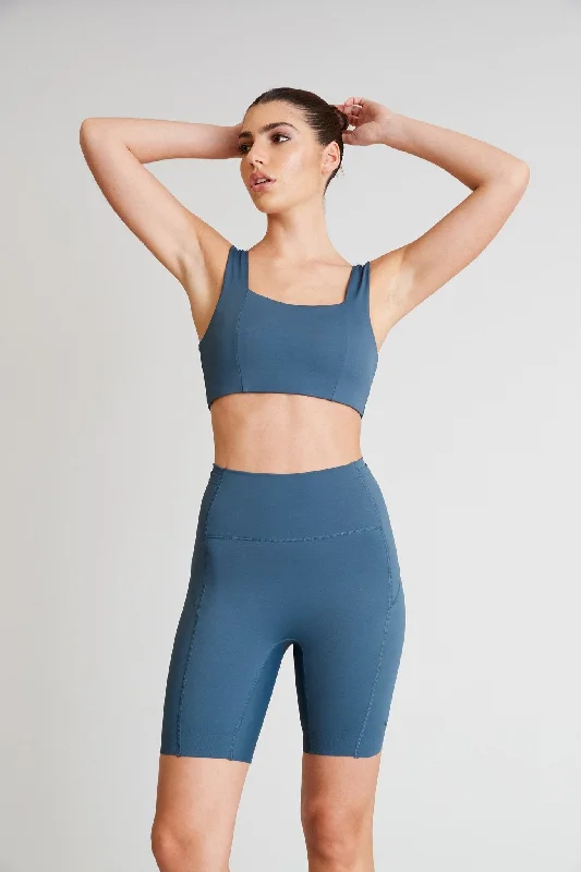 Sweat In Style With Yoga Clothing Discounts Hustle Square Neck Sports Bra