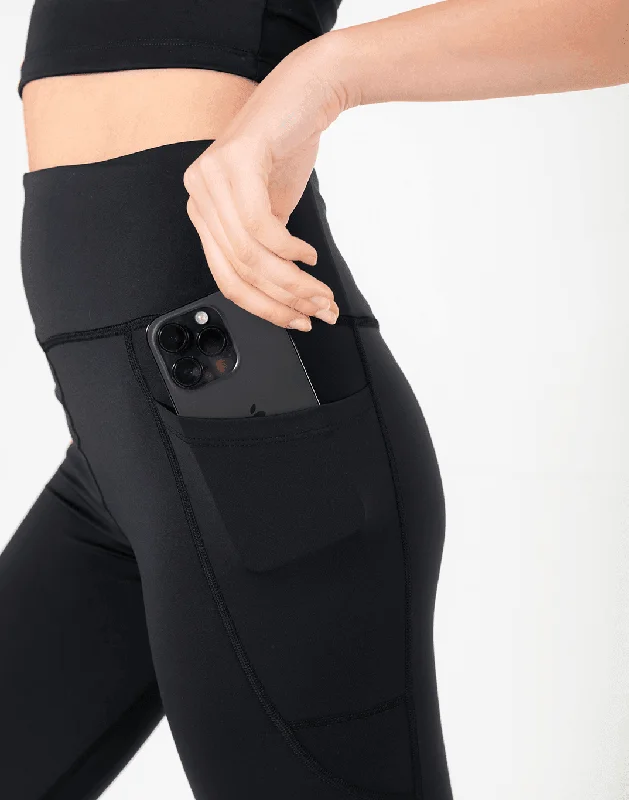 From Warm-Ups To Cooldowns, Shop And Save Relentless Legging in Black