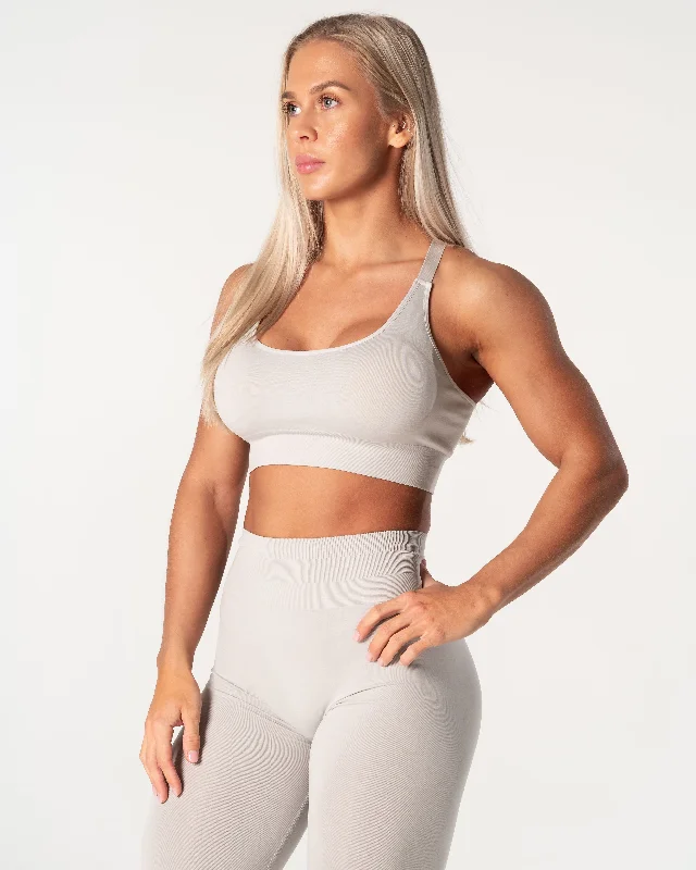 Sweat In Style With Yoga Clothing Discounts Prime Scrunch Top - Grey