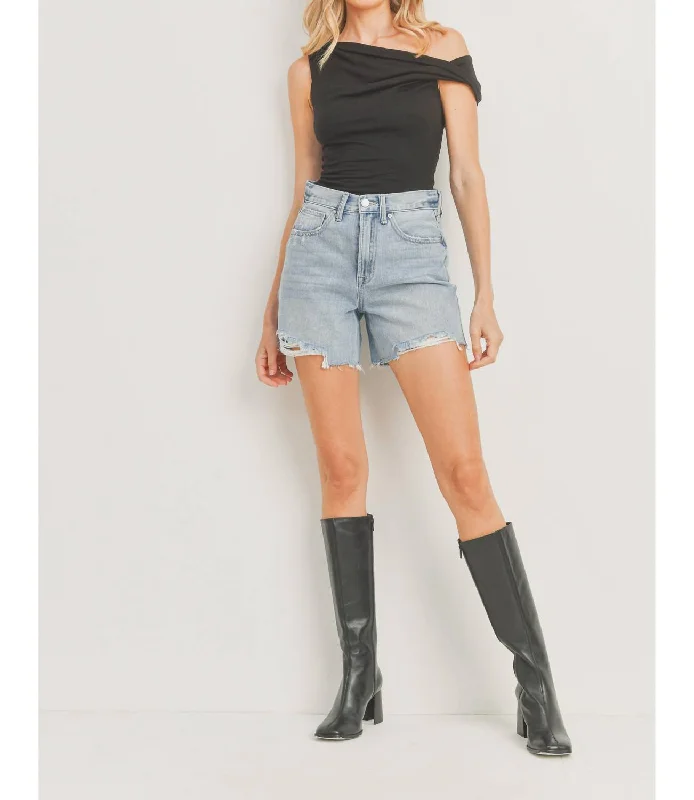 Master Every Pose With Premium Yoga Wear Deals High Rise Boyfriend Short In Light Denim Master Every Pose With Premium Yoga Wear Deals High Rise Boyfriend Short In Light Denim