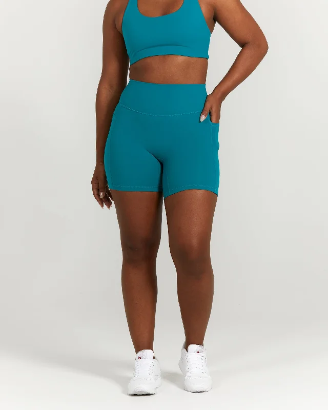 Limited-Stock Sale On Yoga Tops And Leggings MOTION POCKET SHORTS 6" - LAGOON