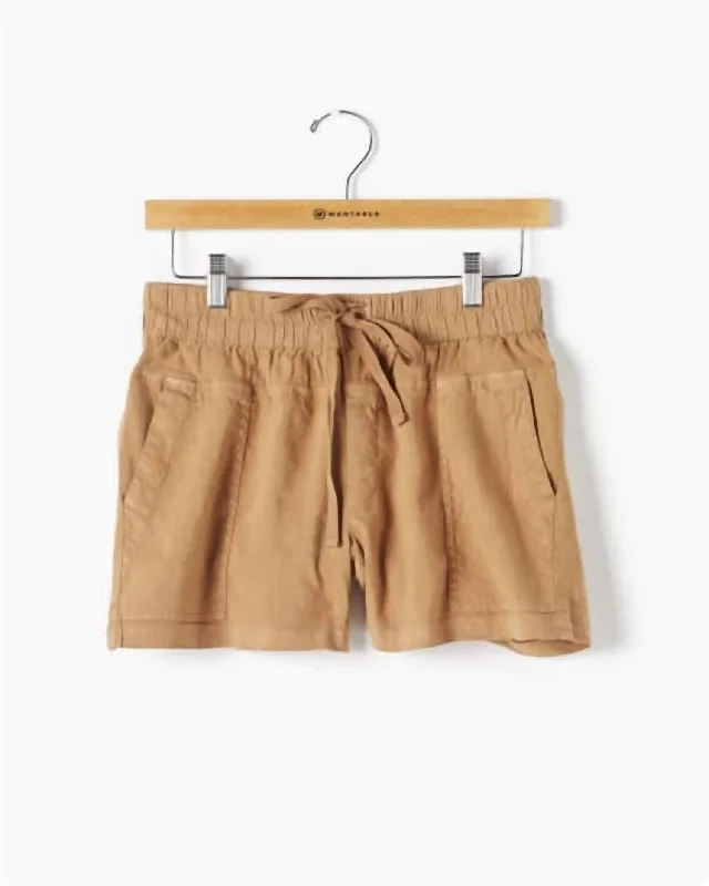 The Yoga Wear Sale You’Ve Been Waiting For Reeves Shorts In Ginger