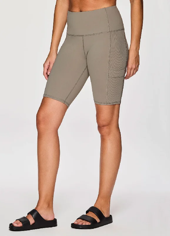 Flow Into Savings With Trendy Yoga Apparel Ultra Hold Novelty 9" Biker Short